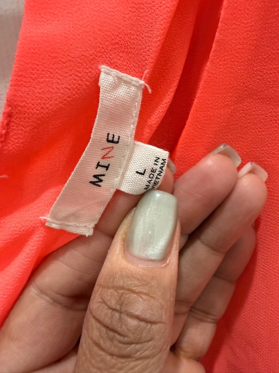 mine Neon Coral and Black Sleeveless Top Large - Picture 4 of 12